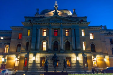 Exterior of Nationaltheatret (National Theatre) by Steven Michael Martin