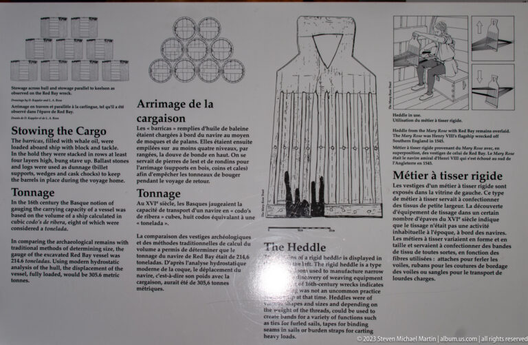 Bilingual panel titled 'Stowing the Cargo' with barrel diagrams, a large heddle drawing, and shipboard handling illustrations.