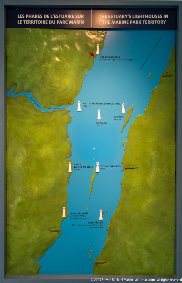 Map of the St. Lawrence and Saguenay region marked with multiple lighthouse symbols and place names.
