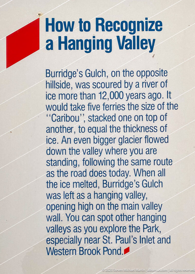 Interpretive panel titled “How to Recognize a Hanging Valley,” with explanatory text about Burridge’s Gulch and glacial erosion.