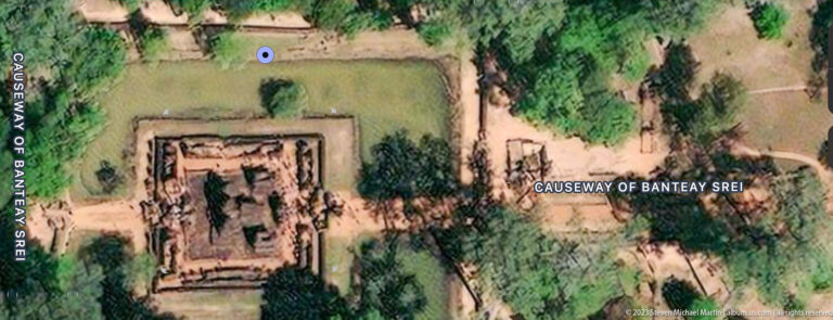 Overhead map graphic labeling the Causeway of Banteay Srei beside the temple precinct.