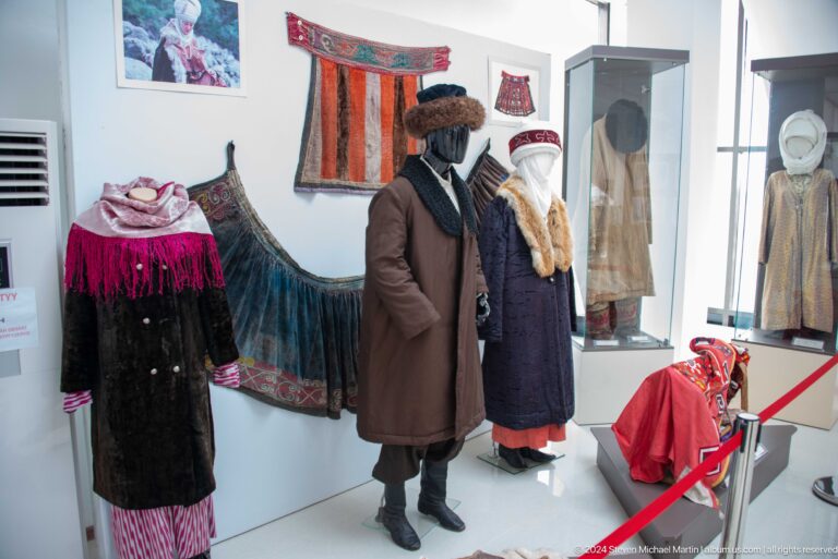Gallery of traditional garments and mannequins.