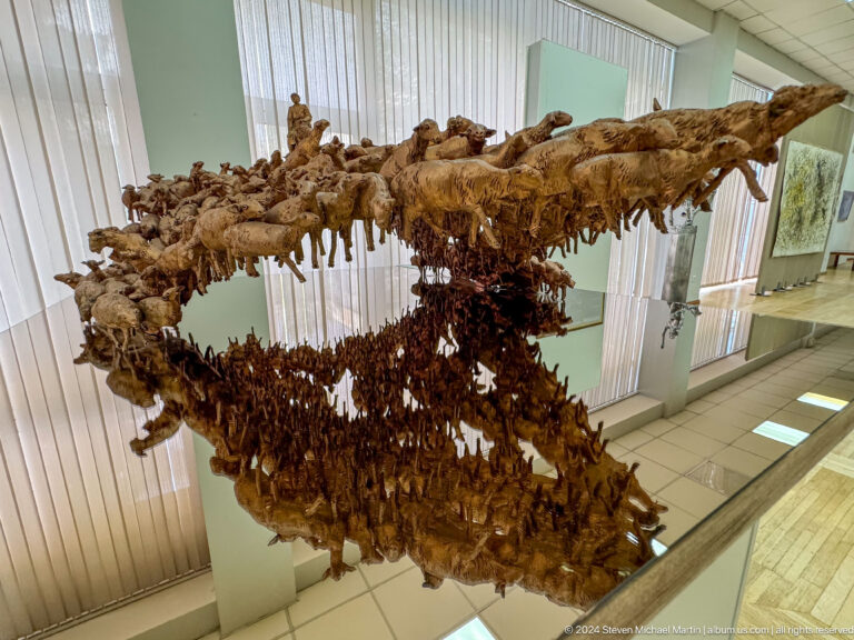 Side view of suspended organic installation.
