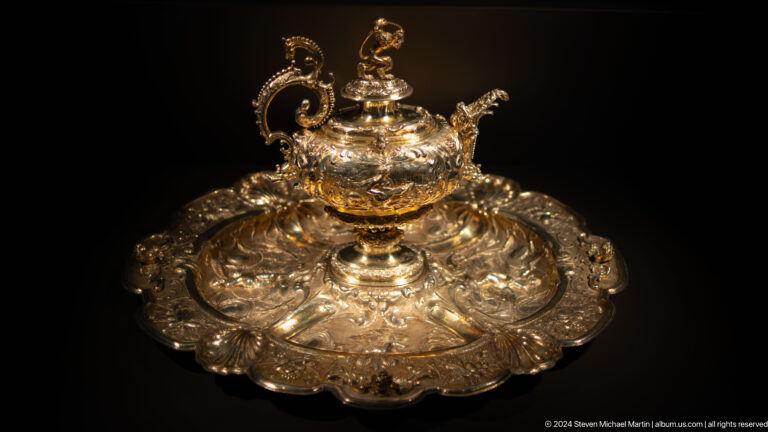 Elaborate silver-gilt serving set at Louvre Abu Dhabi.