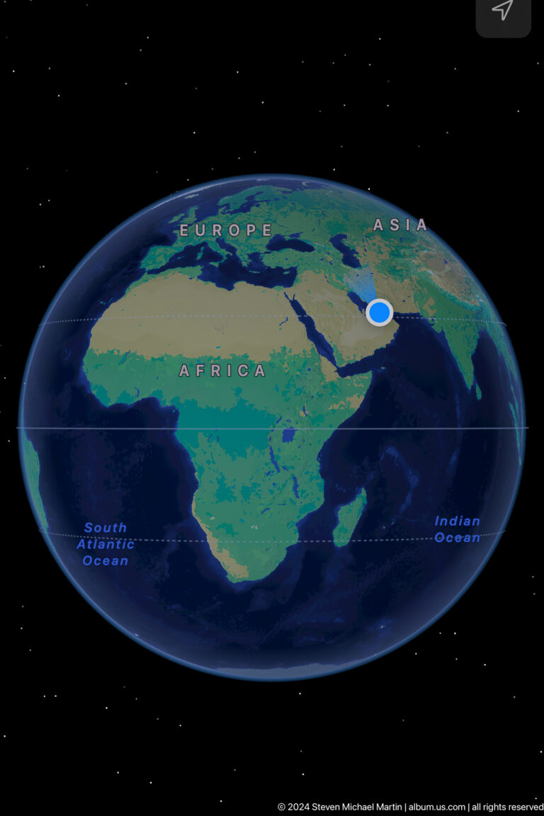 In-flight route map showing Africa, the Arabian Peninsula, and the Indian Ocean.