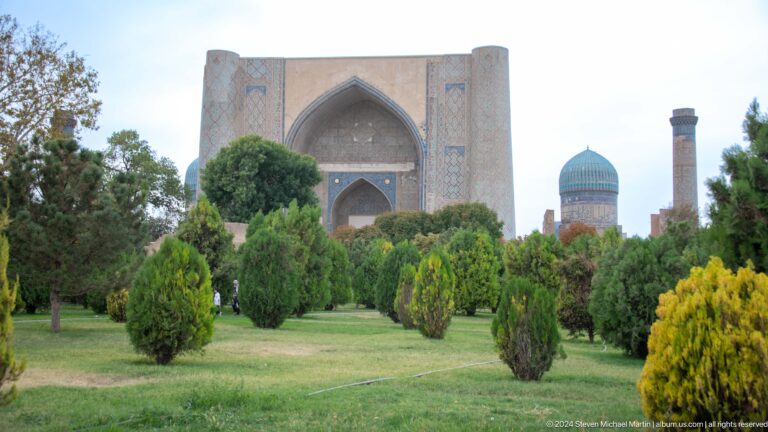 Samarkand Bibi-Khanym Mosque