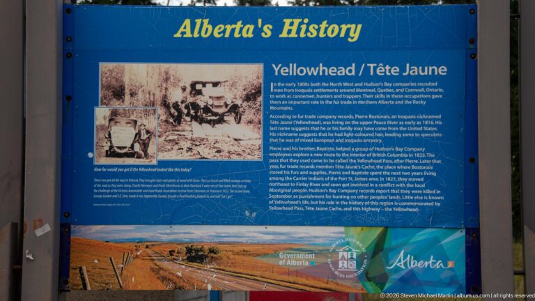 Blue Alberta's History interpretive panel titled Yellowhead / Tête Jaune with historic photographs and bilingual text.