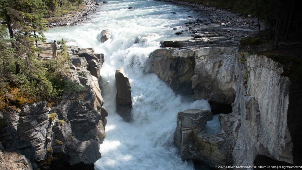 Jasper Icefield Sunwapta Falls